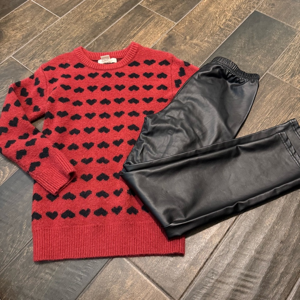 GUC 2pc Sweet Stories Heart Print Sweater Set